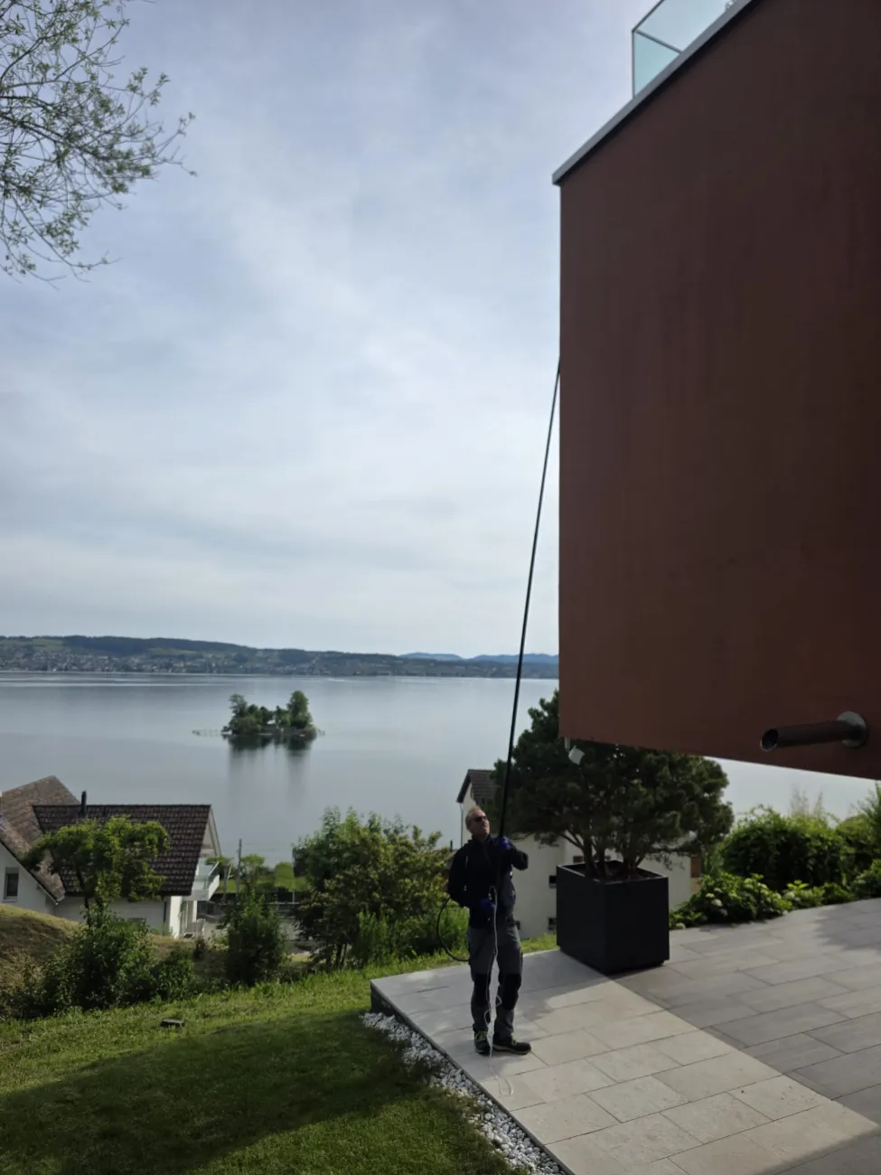 Rainer Wenzel bei der Arbeit, Bild 23